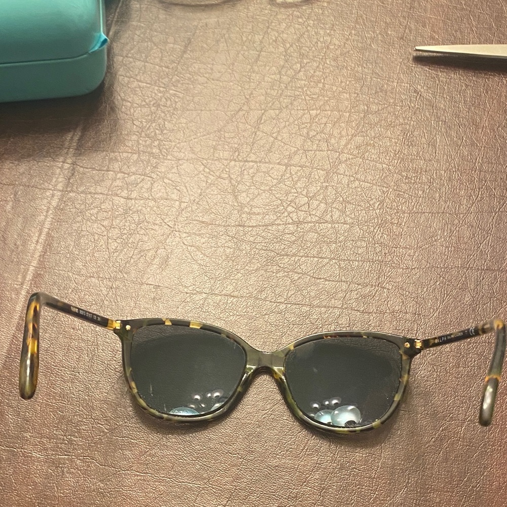 Ralph Lauren Women's Green Tortoise Sunglasses - Picture 4 of 4